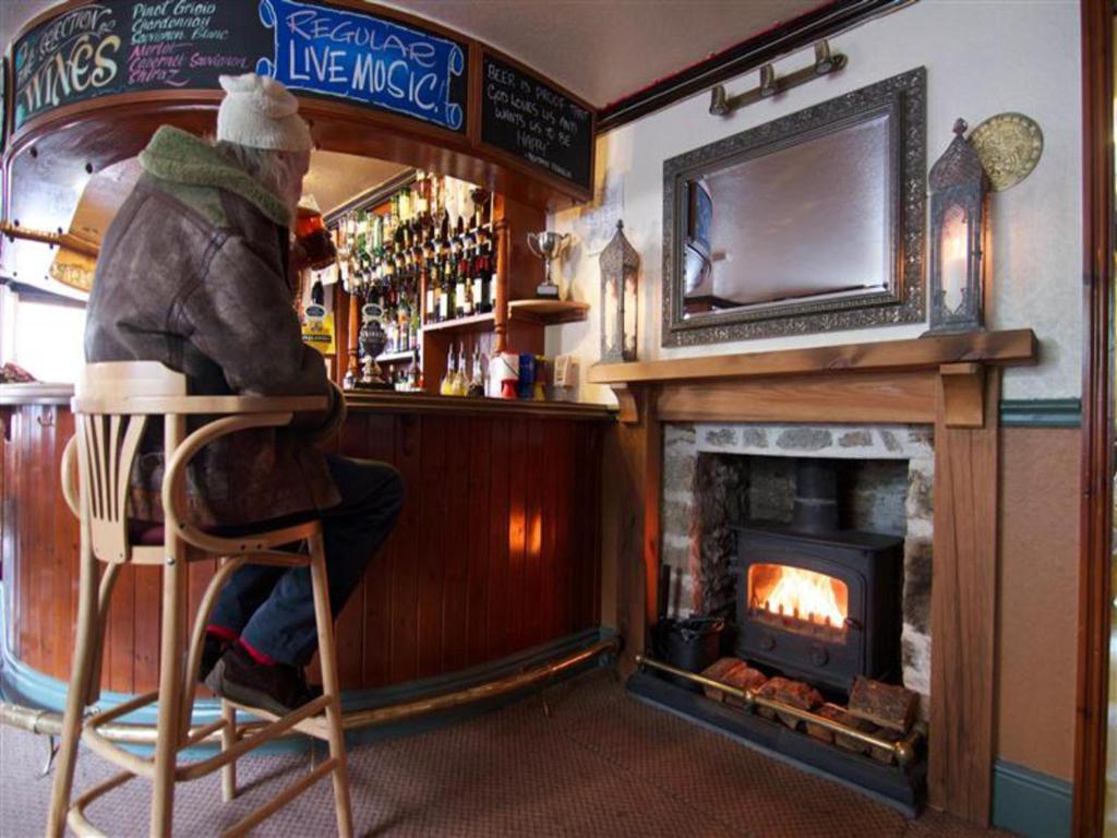 King'S Arms Lostwithiel Exterior foto